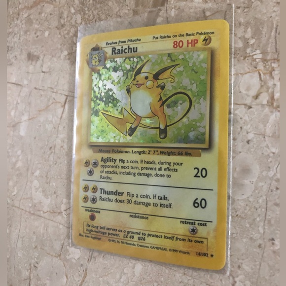 1990’s vintage holo Raichu Pokémon card 14/102 - Picture 3 of 5